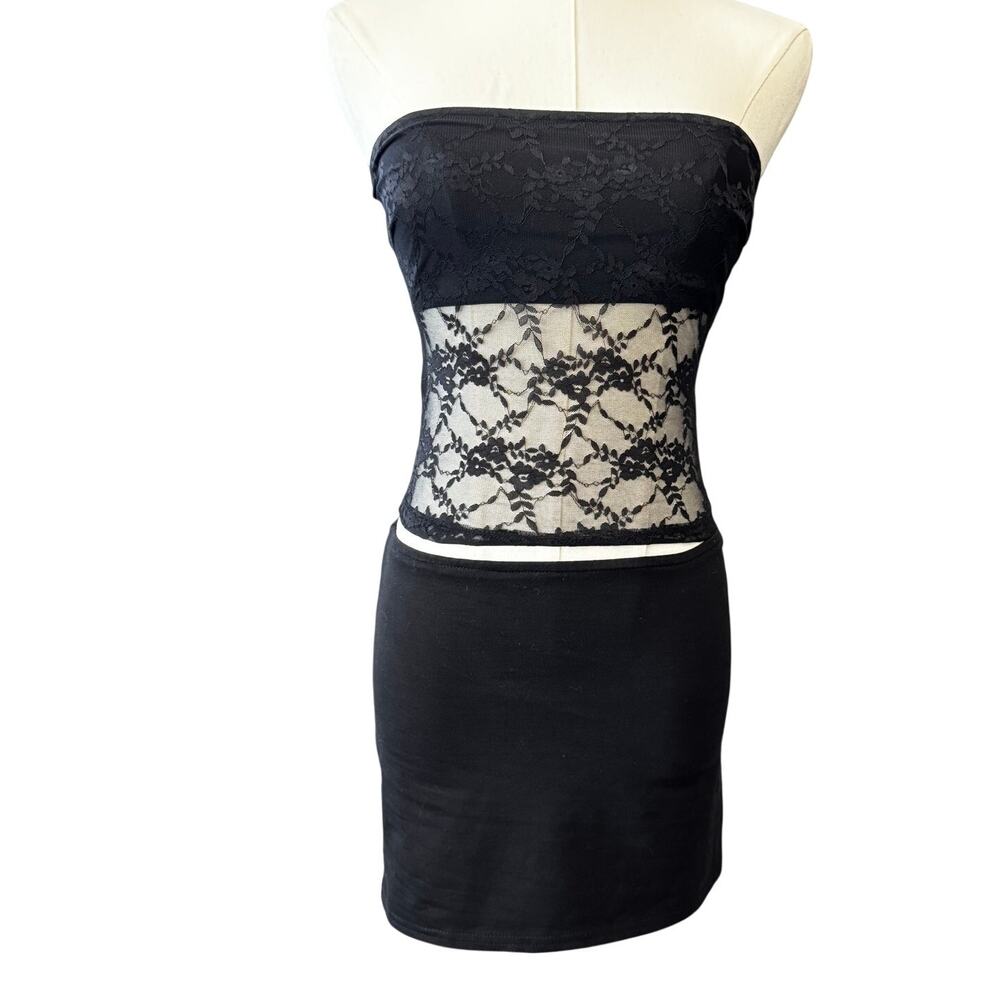 New EDIKTED mini skirt/ top OUTFIT set Size XS/S Lace Eclectic Black BADDIE